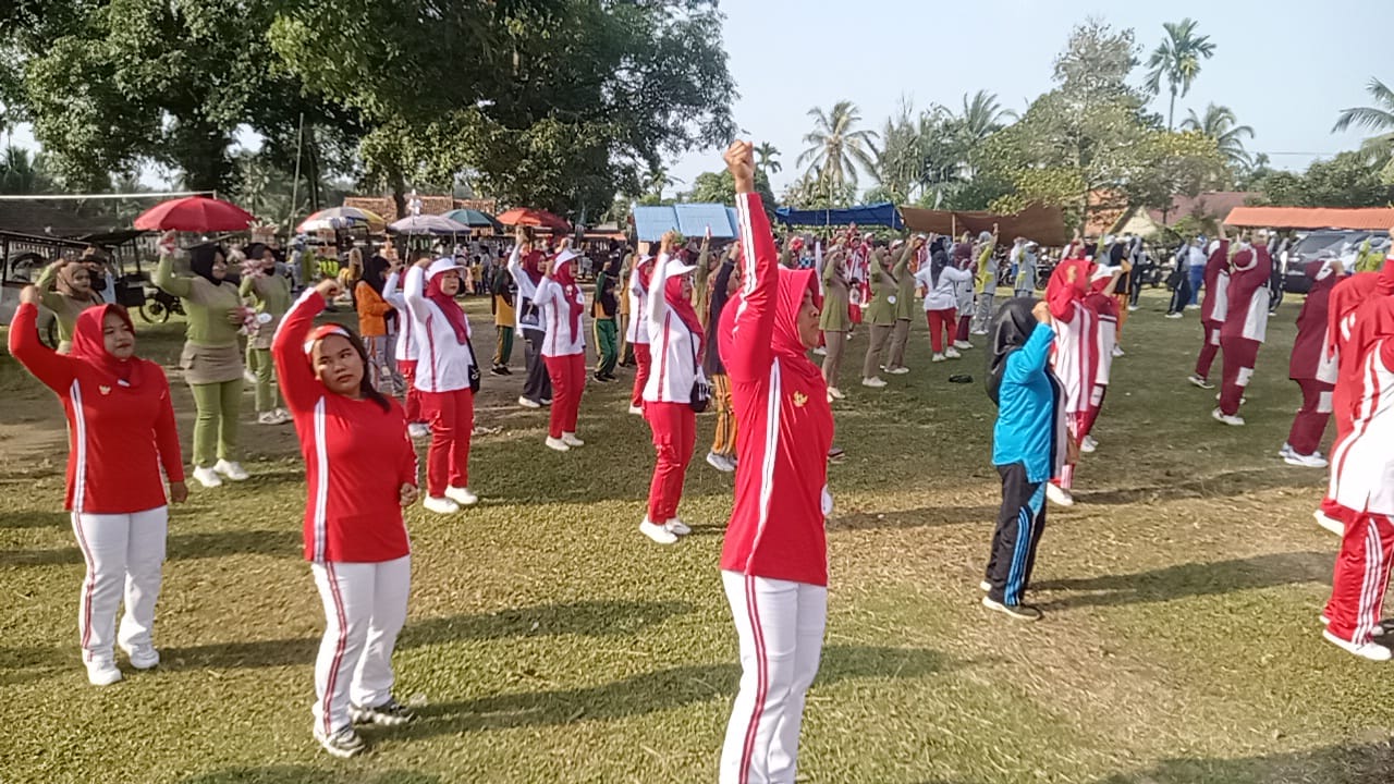 Senam bersama 
