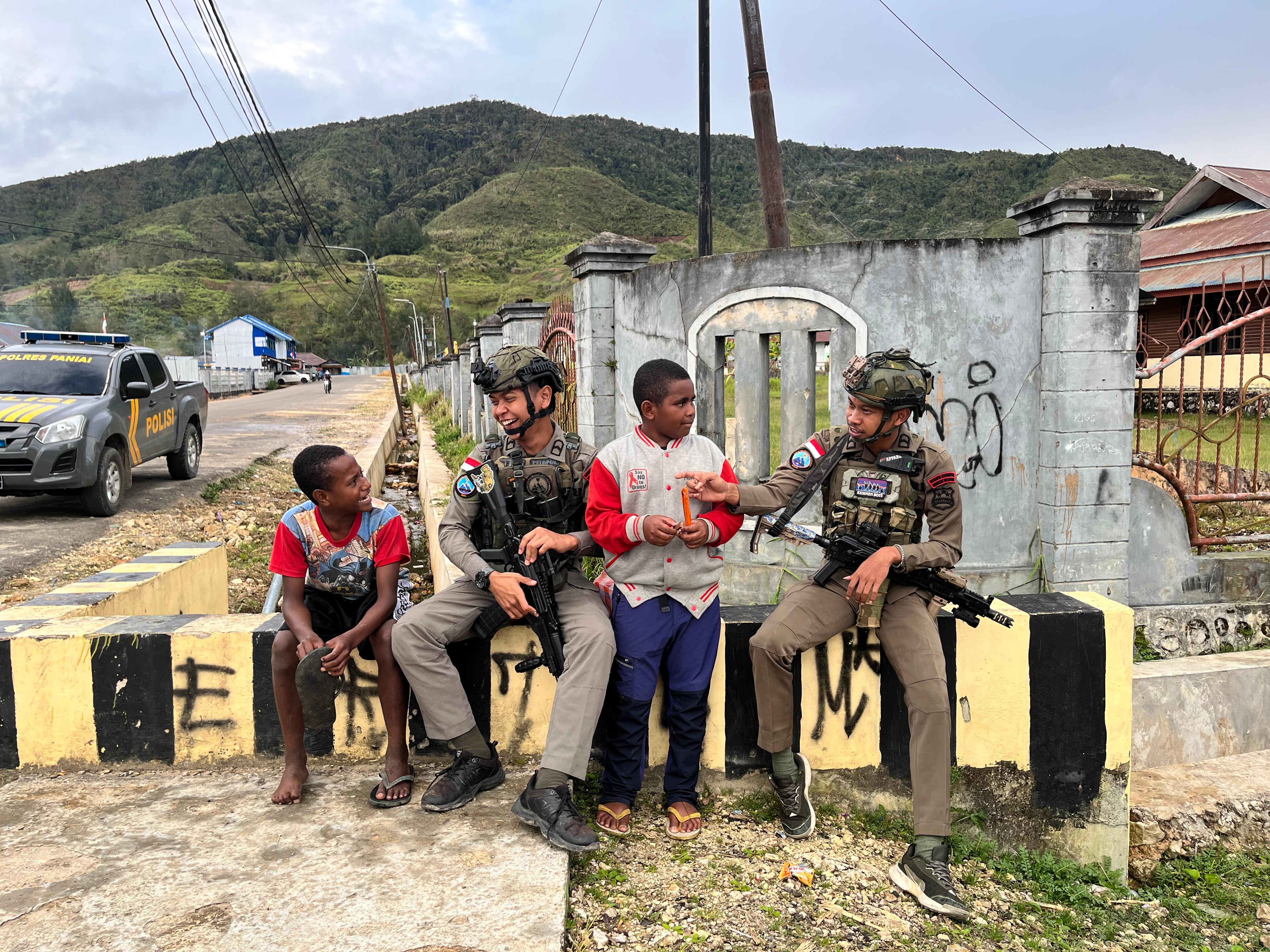 PAPUA 